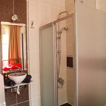 Bed & Breakfast Marbella 2*