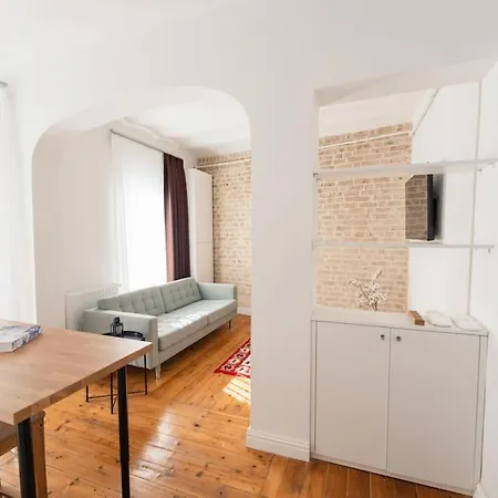 Apartment Istiklal Yakininda Yenilenmis Istanbul