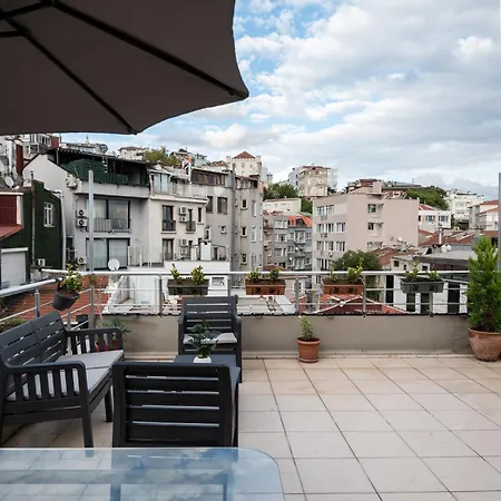 Luxury Flat W/exceptional Terrace & Bosphrous View