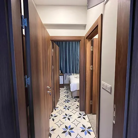 Andi Hotel 2*
