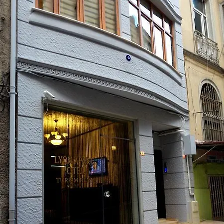 Lyon Apartment