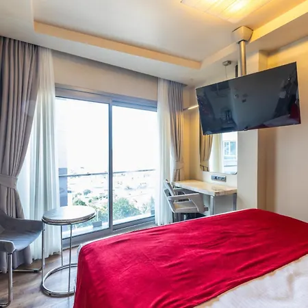 Ramada By Wyndham Pera Taksim Hotel