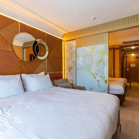 Wyndham Old 5*