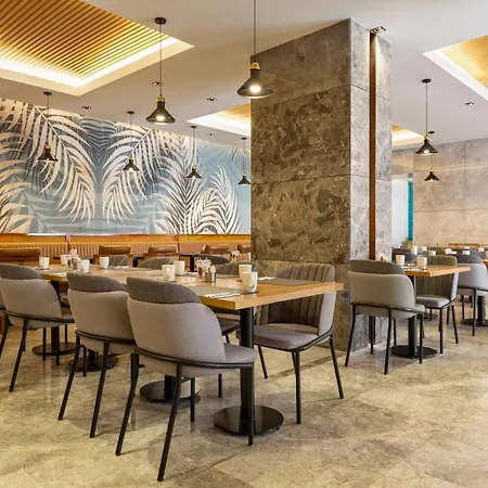 Ramada Plaza Sultanahmet Отель 5*