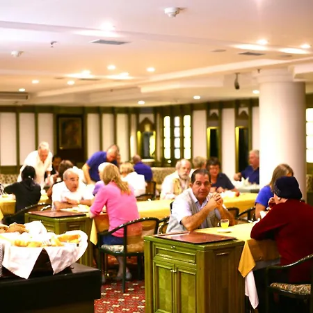 Hotel Royal