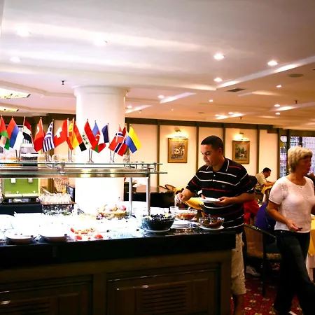Royal Hotel