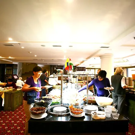 Royal Hotel 4*