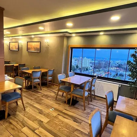 Marmara Place Old Hotel Istanbul