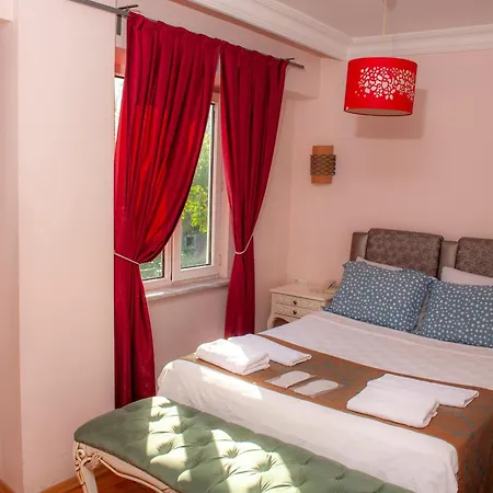 Yesim Suit * Istanbul