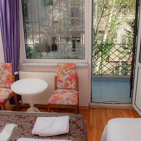 Yesim Suit * Istanbul