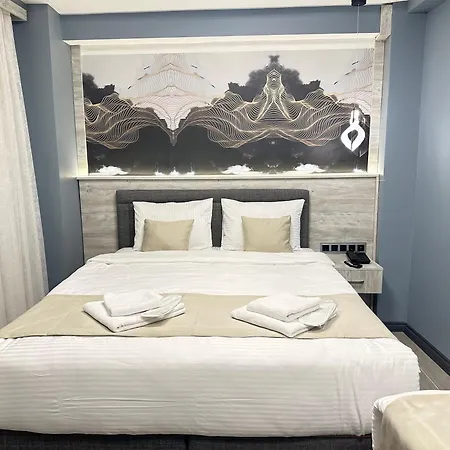 Hotel Blue Moonrise *