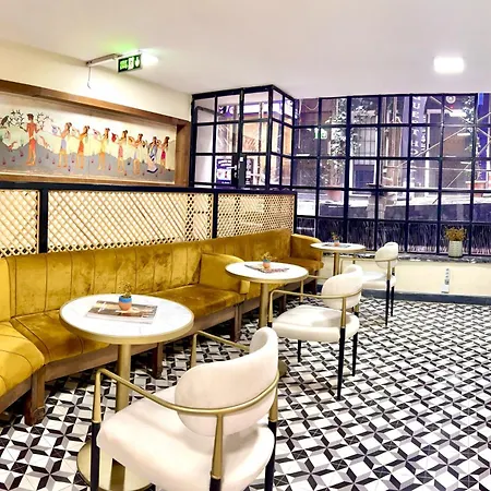 Besiktas Guest Hotel