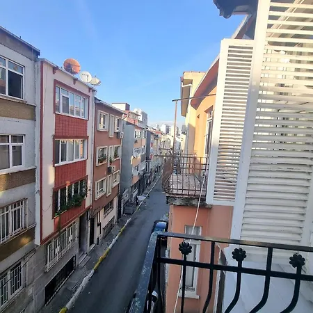 Pin Exclusive 1 Bd Harbiye H2 * Istanbul