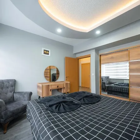 Istanbul Palas Apartment
