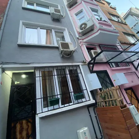 Taksim Pera 34