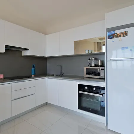 Appartement Grand By Newinn