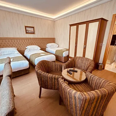Hotell Lily *
