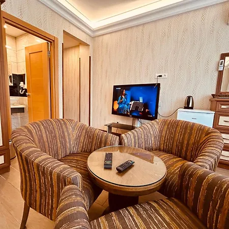 Lily Istanbul