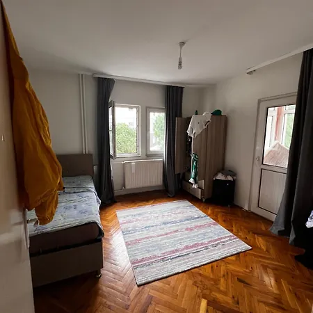 Cengelkoy ' De Kiralik Apartment *