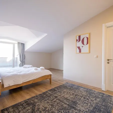 Bosphorus Bliss - Stunning 6br Dublex Penthouse Apartment Istanbul
