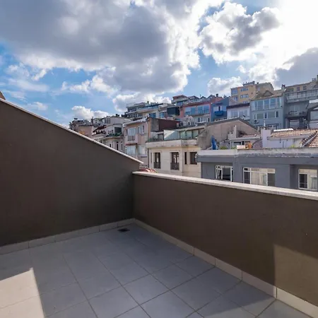 Bosphorus Bliss - Stunning 6br Dublex Penthouse Istanbul