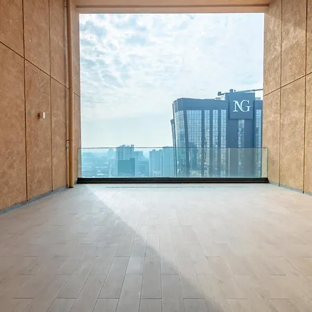 212 Outlet Karsisinda Lux N7 Apartment
