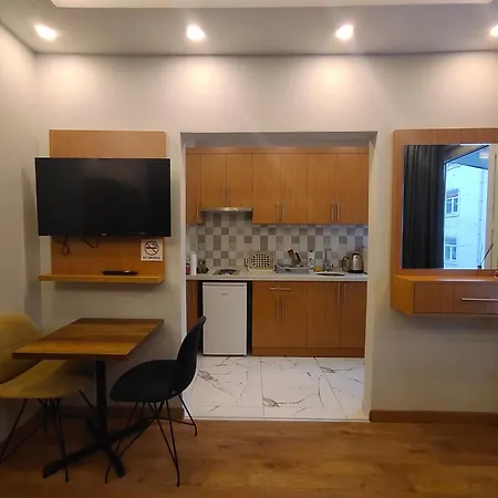 Minutes Away From Taksim Square #401 Apartament *
