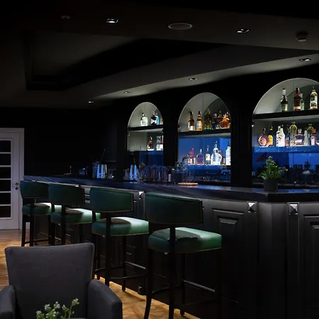 Hotel Windsor & Convention Center 5*