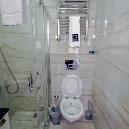 Iq Galatasaray Hotel *