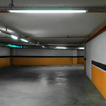 Vespia Hotel 4*