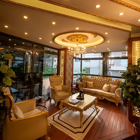 Hotel Golden Dream