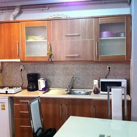 Apartment Naz 40 *