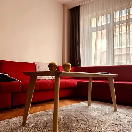 Apartment Meet Your Oasis