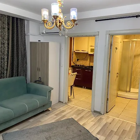 La Perato Hotel