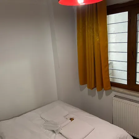 La Perato Hotel