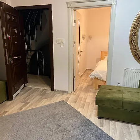 La Perato * Istanbul