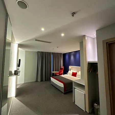 Express Istanbul-altunizade By Ihg 3* Istanbul