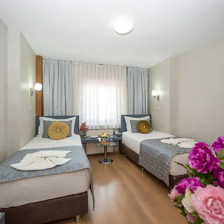 Grand Ons Hotel 3*