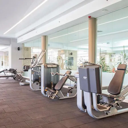 Radisson Residences Avrupa Tem Κωνσταντινούπολη