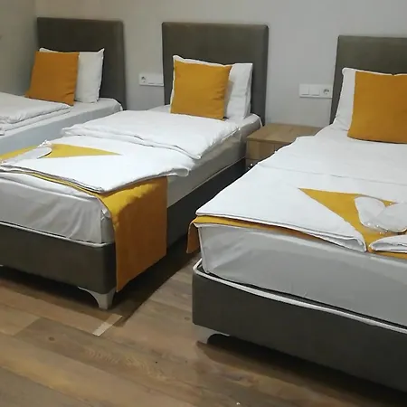 Mr Lion Kumkapı Otel *