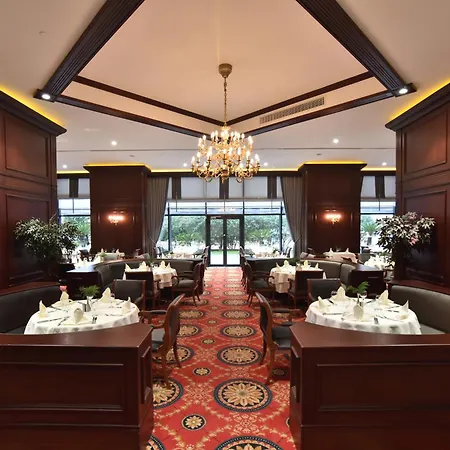 Grand Cevahir Convention Center Hotel