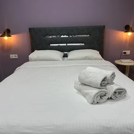 Apartment Taksim 360 2 *