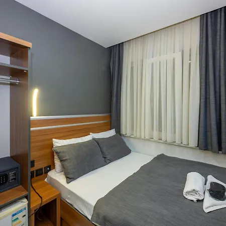 Mayza Hotel 3*