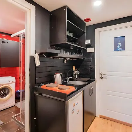 Handmade Apartment