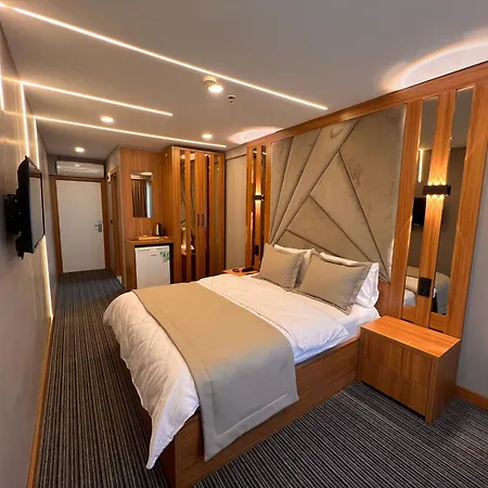 Vipinnhotels Hotel
