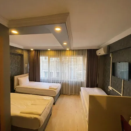 Ufuk Hotel *