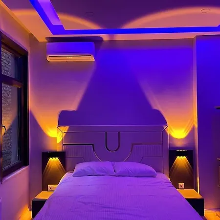 Apartment Deluxe Cozy Flat In Taksim 3