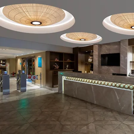 Otel Windsor & Convention Center