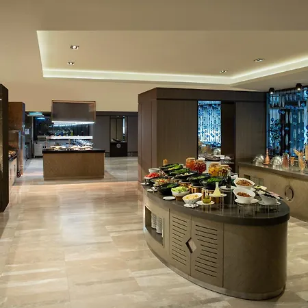 فندق Windsor & Convention Center