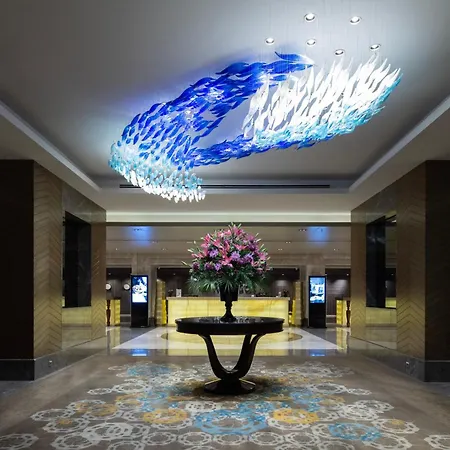 Otel Windsor & Convention Center 5*